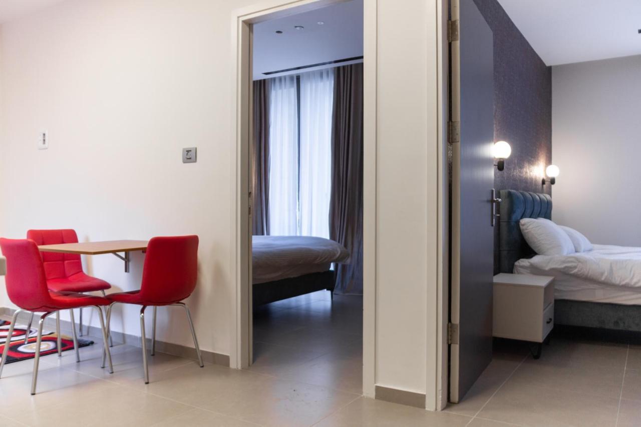 Amwaj Apartments Назарет Екстер'єр фото